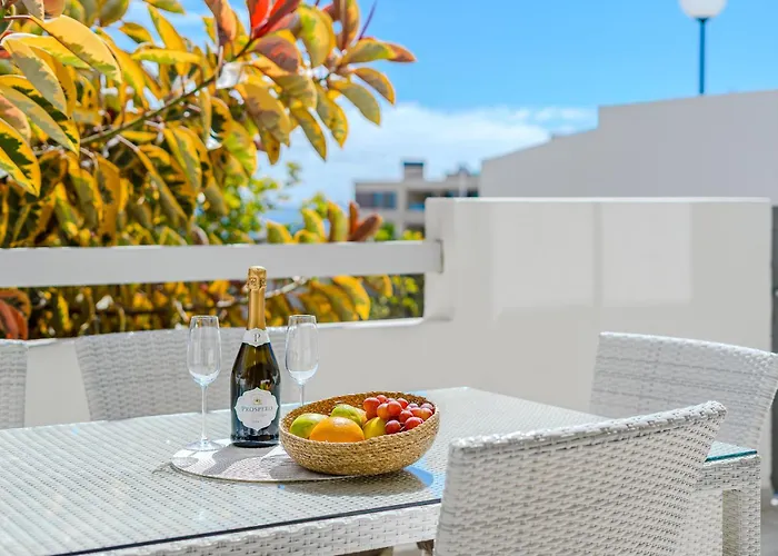 Beautiful Oceanfront Garden Suite! La Tejita! Apartment *