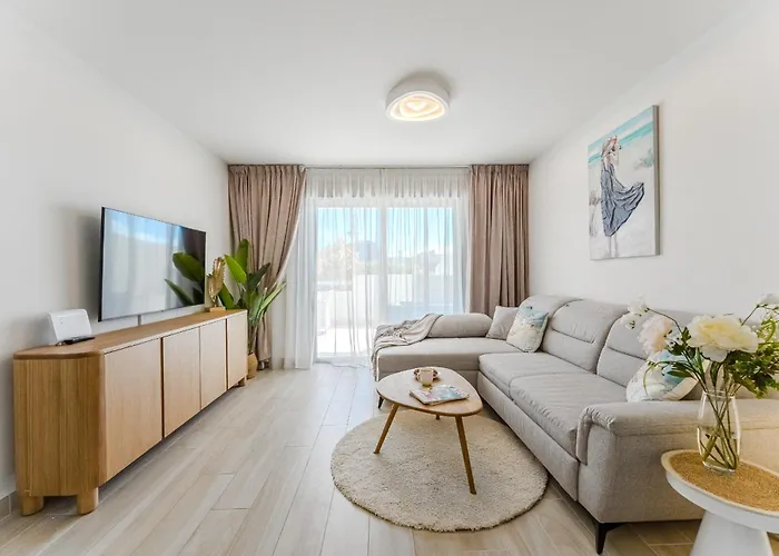 Beautiful Oceanfront Garden Suite! La Tejita!