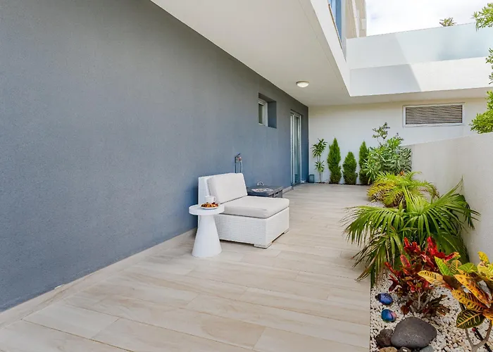 Beautiful Oceanfront Garden Suite! La Tejita!