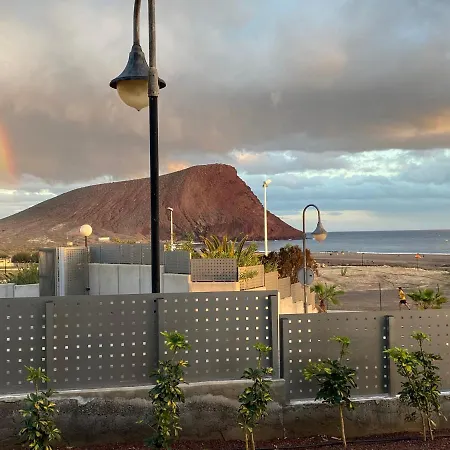 Apartment Beautiful Oceanfront Garden Suite! La Tejita! El Medano (Tenerife)