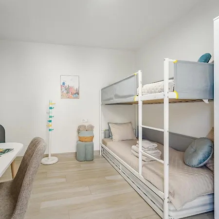 Beautiful Oceanfront Garden Suite! La Tejita! דירה *